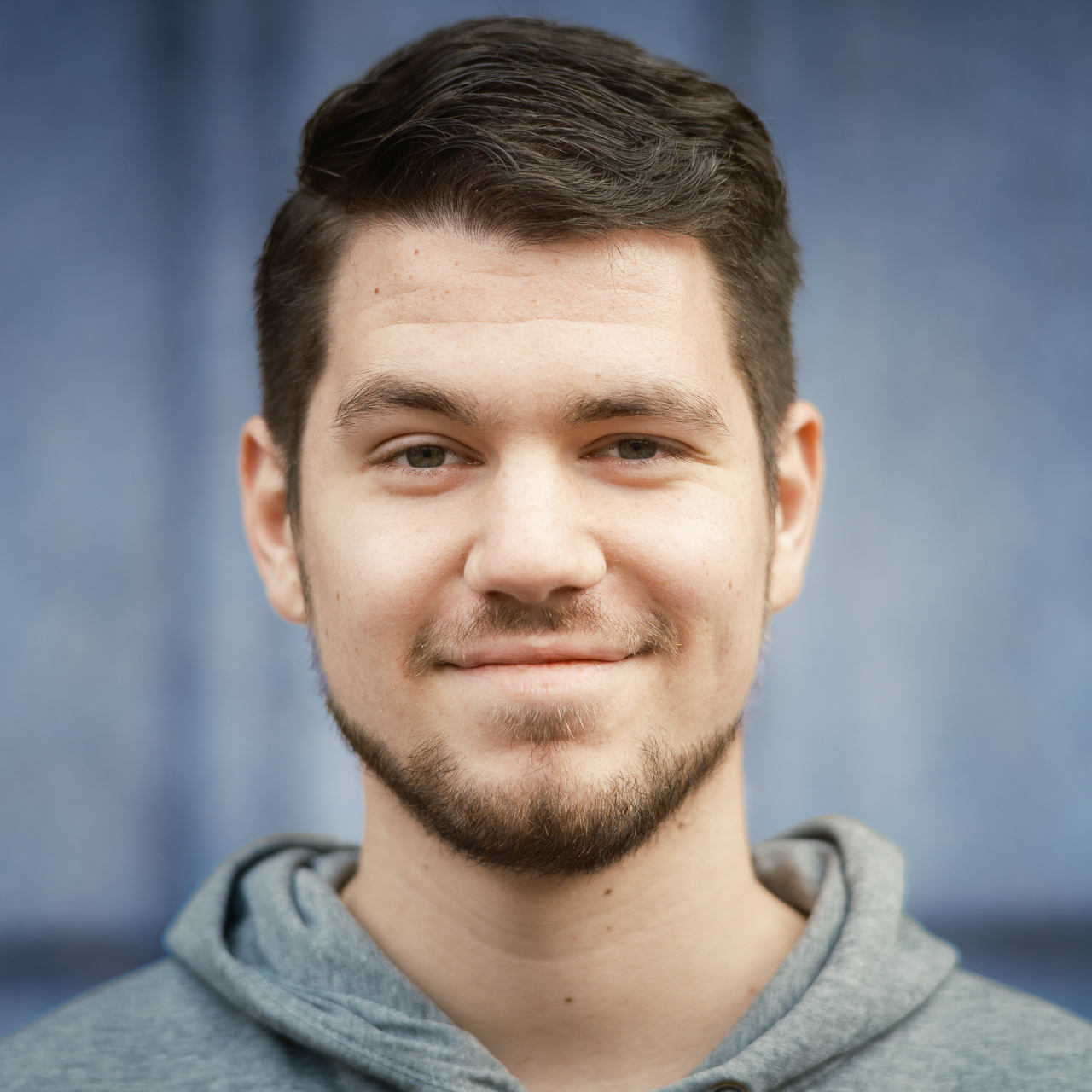 Navigation bar avatar